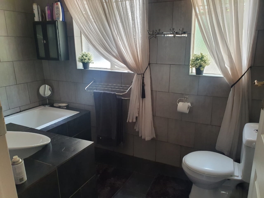 4 Bedroom Property for Sale in Kuruman Northern Cape